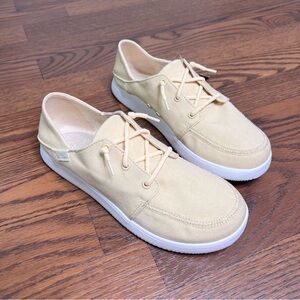 Chaco Chillos Sneakers in the "Summer Melon" light yellow color size 9.5 women’s